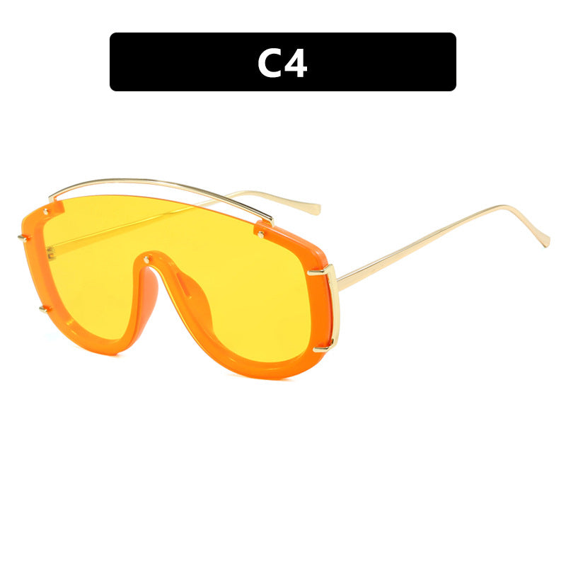 Ladies futuristic oversized sunglasses Bowlift