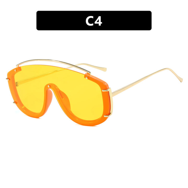 Ladies futuristic oversized sunglasses Bowlift