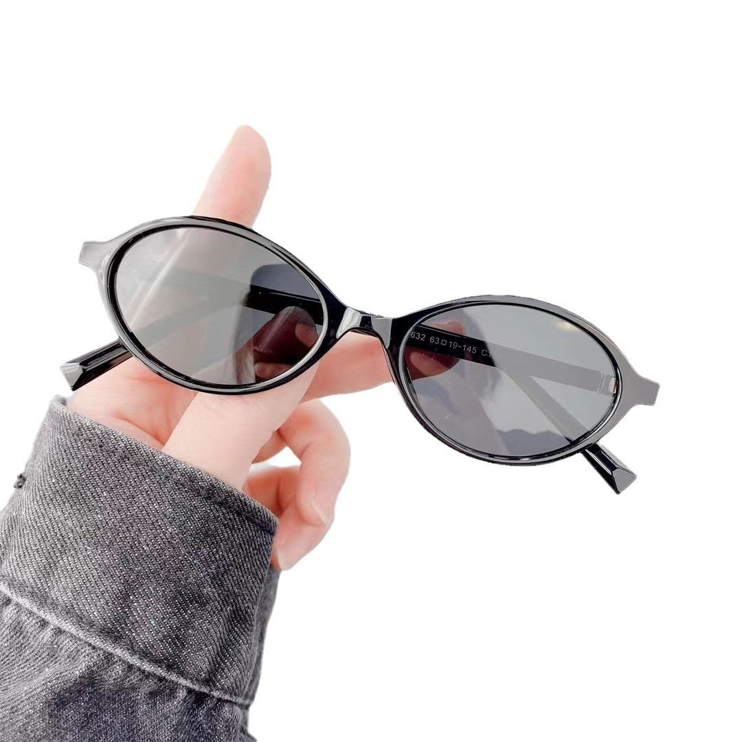 Ladies elegant cat-eye glasses Bowlift