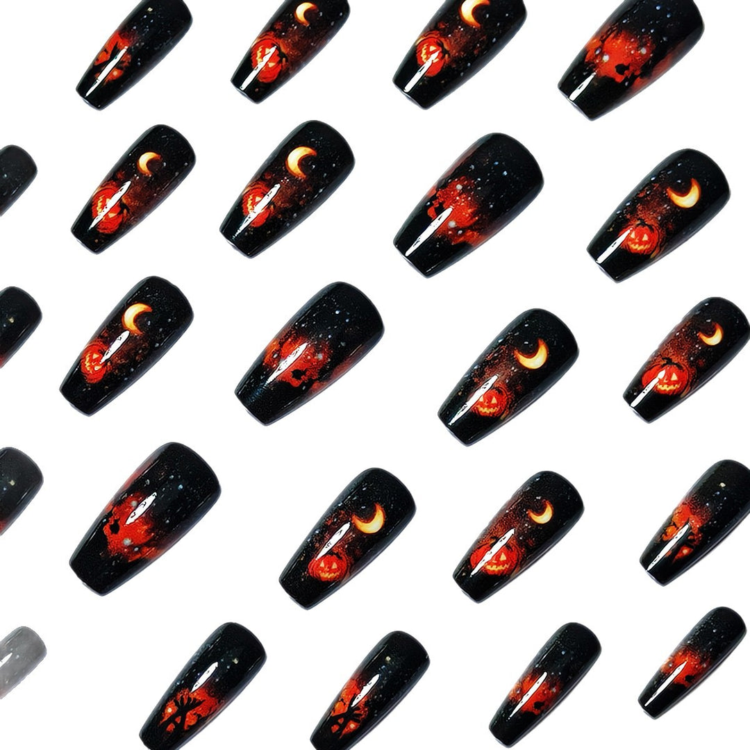 Art Nails in Creative Halloween Design Bowlift