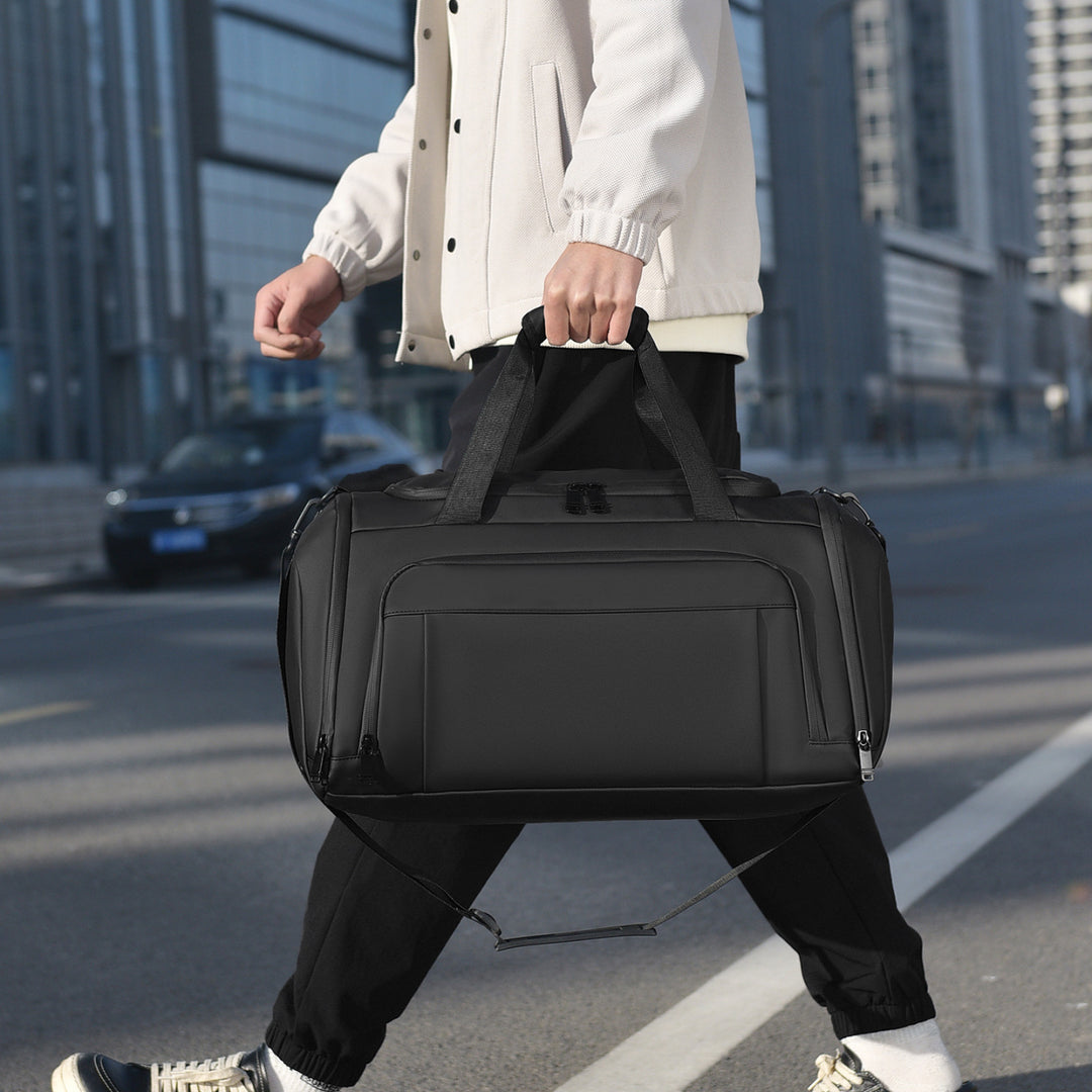 Sporty Duffel Bag With Innovative Space Concept Bowlift