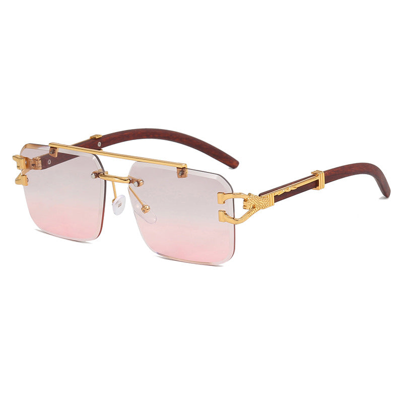 Women's fashionable glasses with innovative frame and luxurious wood detail Bowlift
