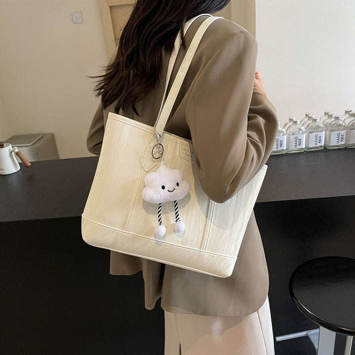 Elegant Structured Tote Bag Bowlift