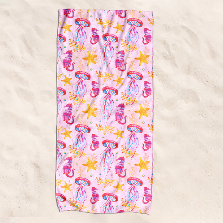 Beach towel with creative turtle pattern Bowlift