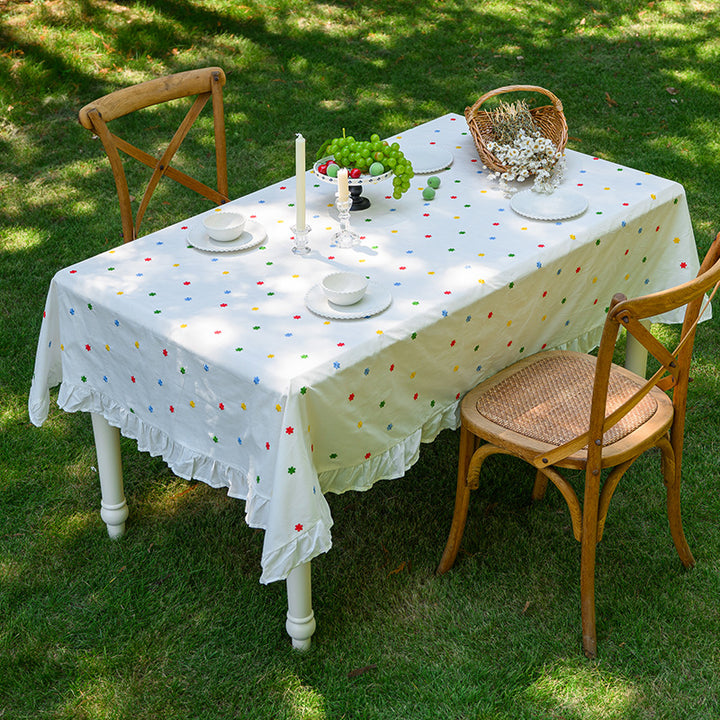 Decorative Pom Pom Tablecloth
