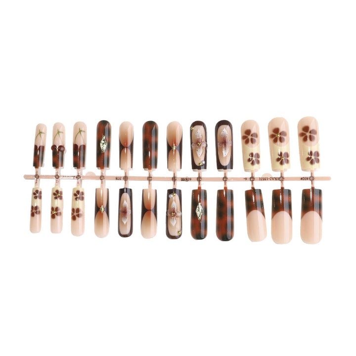 Floral Press-On Nail Set Bowlift