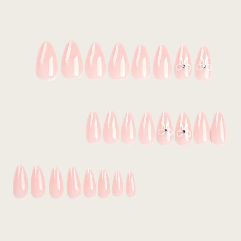 Artful Nail Decoration Bowlift