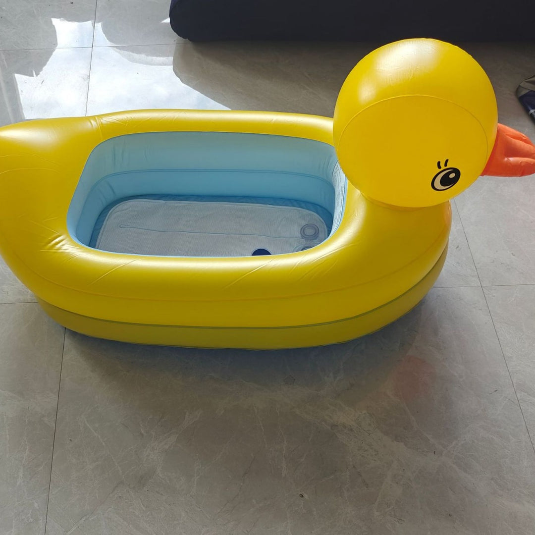 Women Inflatable Bathtub Lounger in the Shape of a Whale Bowlift
