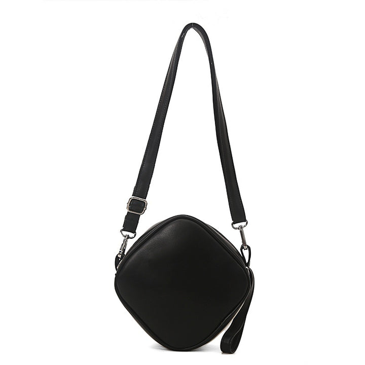 Fashionable Shoulder Bag with Practical Inner Compartment Bowlift