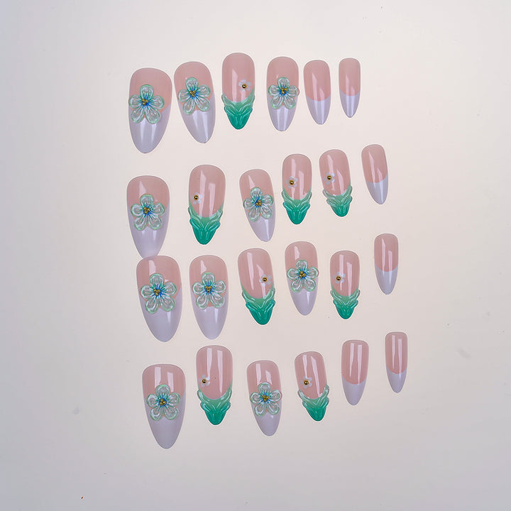 Floral-Embellished Press-On Nail Set Bowlift
