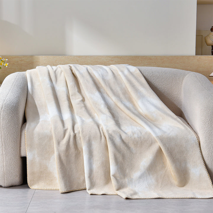 Luxury Leopard-Print Fleece Throw Blanket Bowlift