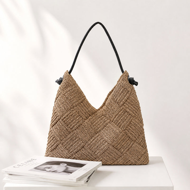 Stylish tote bag with structured pattern Bowlift