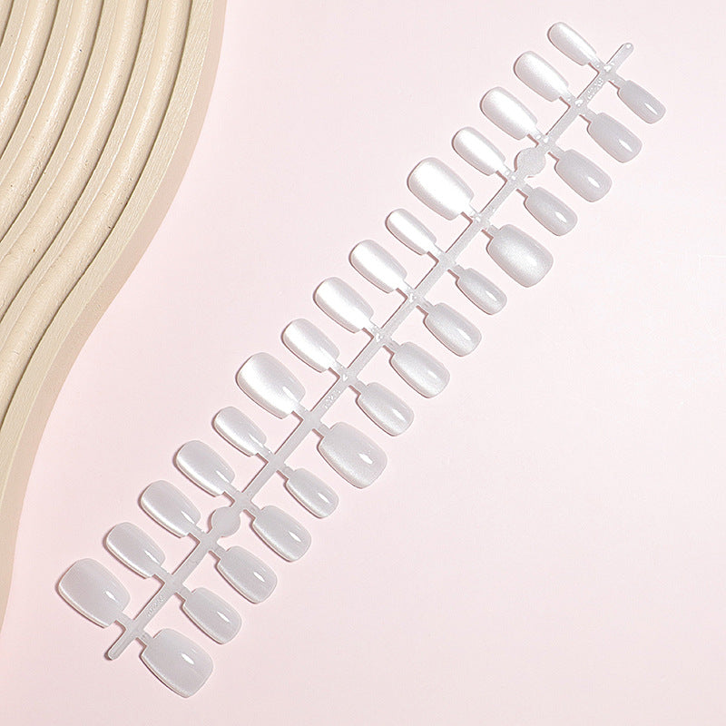 Premium Quality Press-On Nail Tips Bowlift