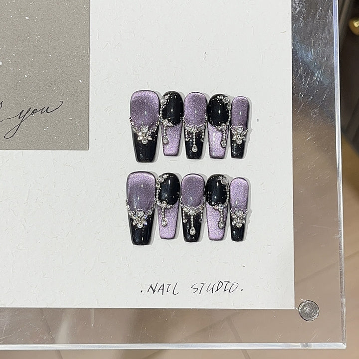 Glamorous Decorative Nail Art Bowlift