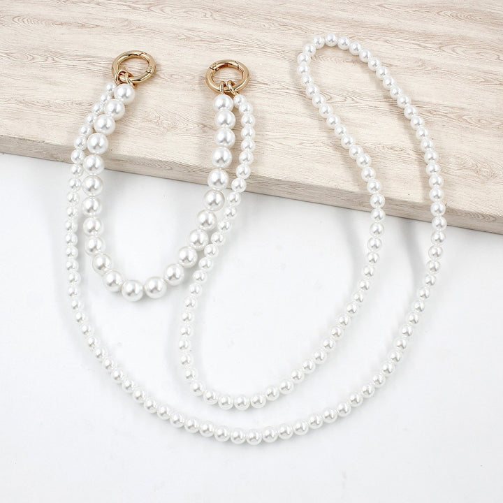 Elegant Pearl and Chain Necklace Bowlift