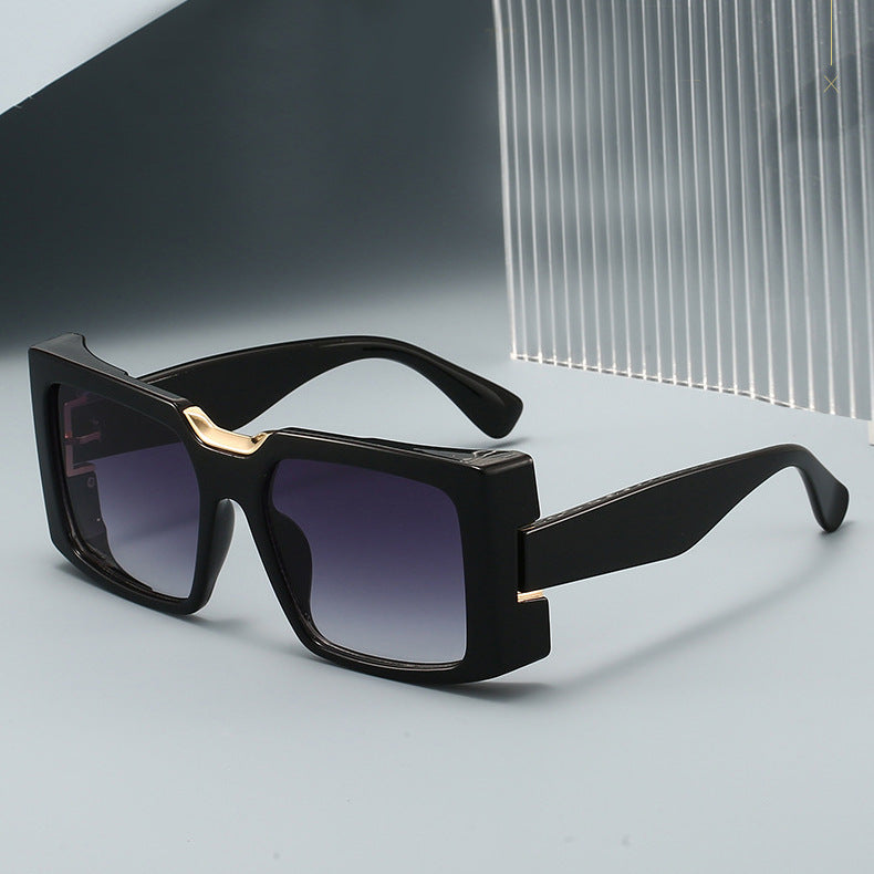Women's sunglasses in a striking geometric design Bowlift