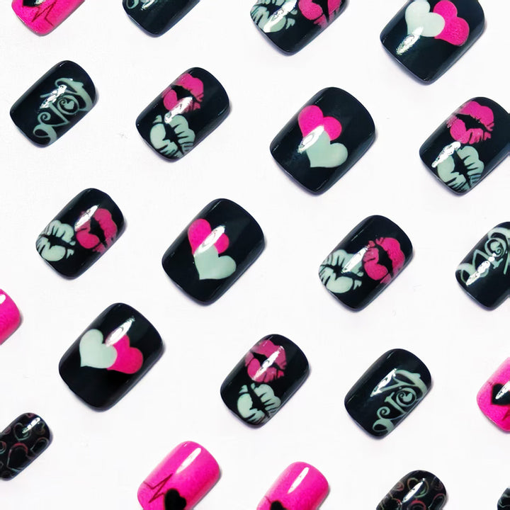 Creative Love-Themed Nail Art Bowlift