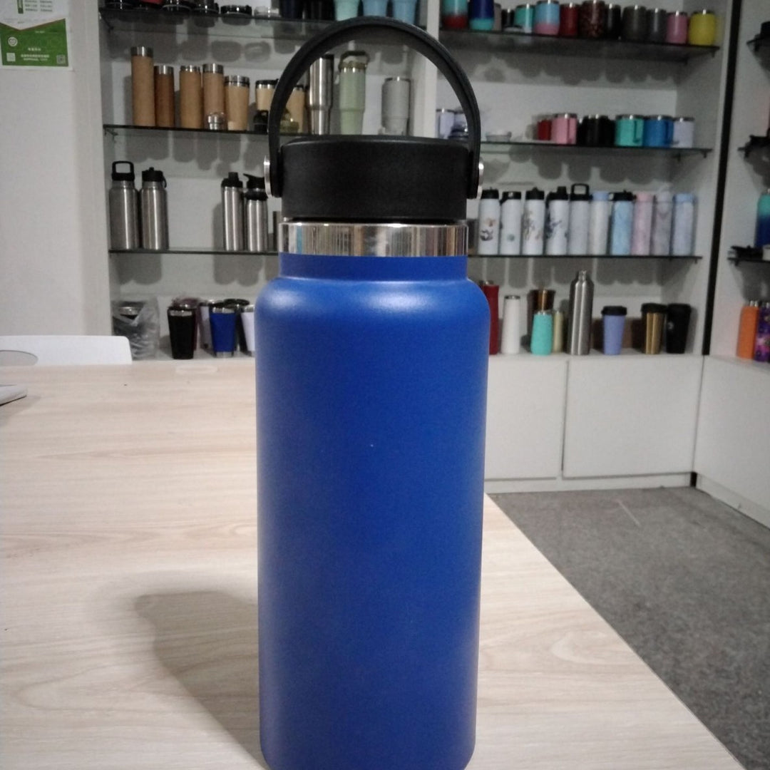 Women's insulated sports water bottle Bowlift