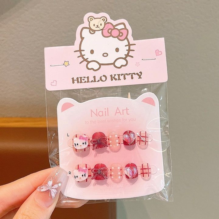 Artificial nails with sweet character design Bowlift