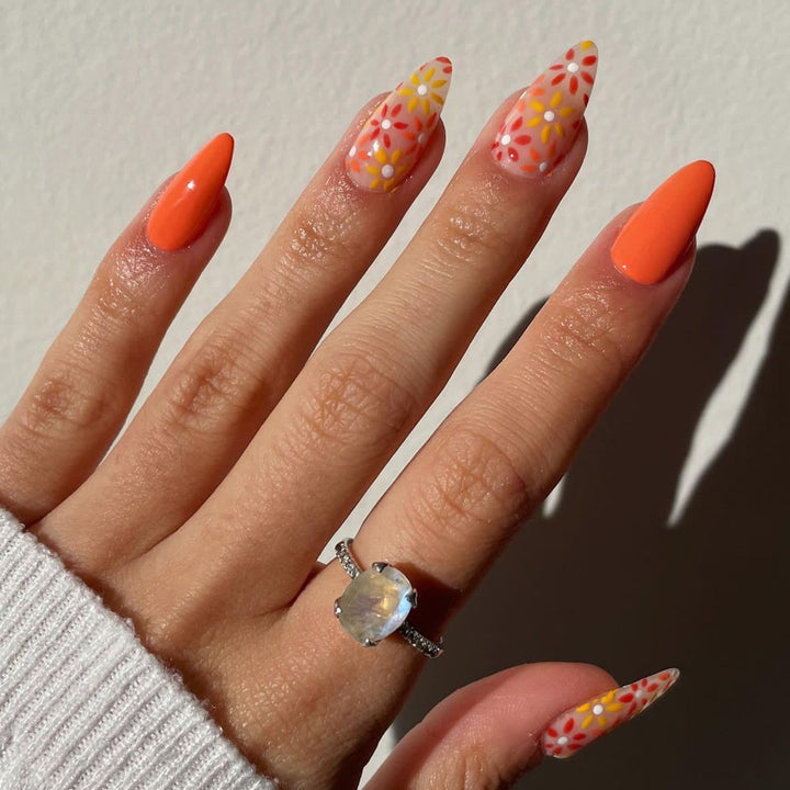 Artificial nail set with colorful flowers and creative French design Bowlift