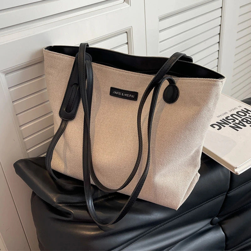 Stylish Everyday Shoulder Bag Bowlift