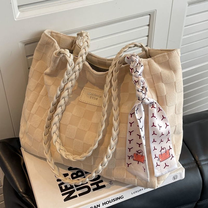 Woven Handcrafted Tote Bowlift