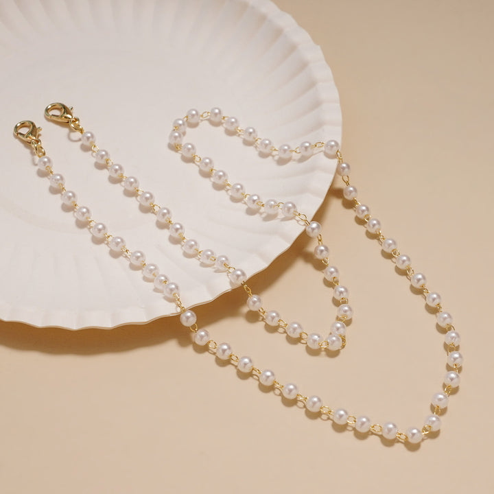 Elegant Beaded Necklace Bowlift