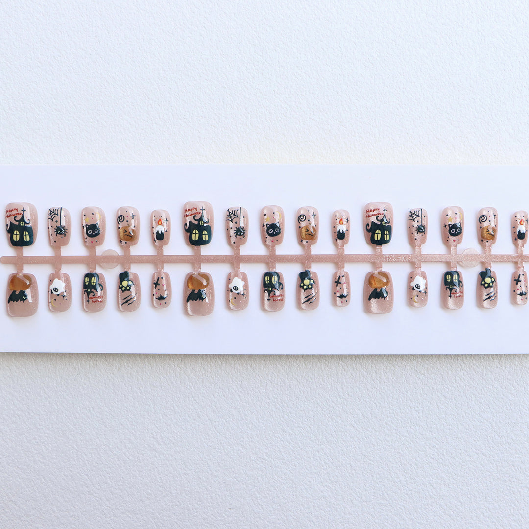 Creative Halloween-Themed Press-On Nail Art Set Bowlift
