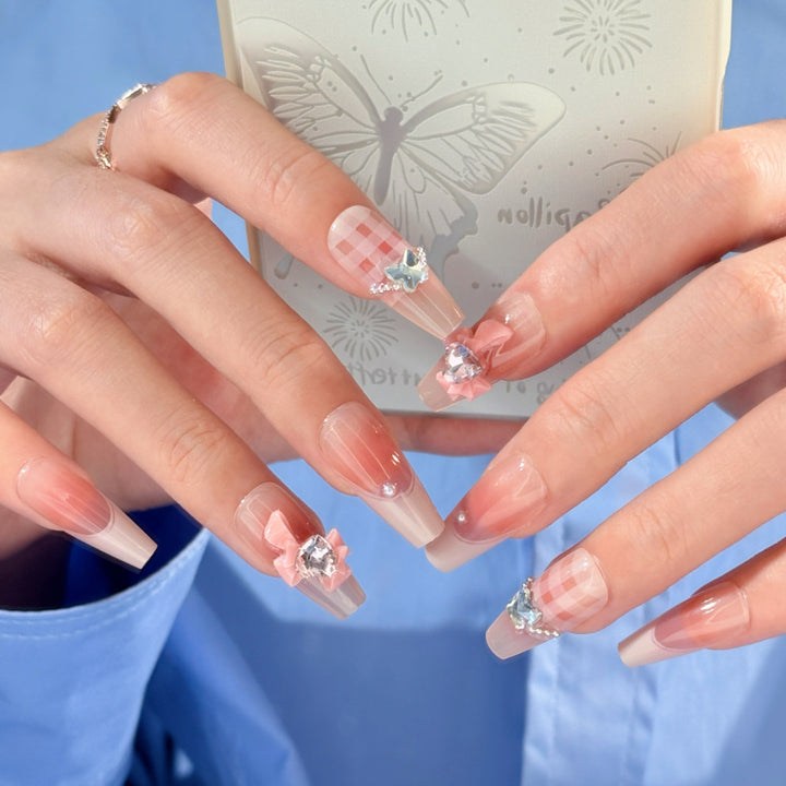 Decorative Press-On Nail Design Bowlift