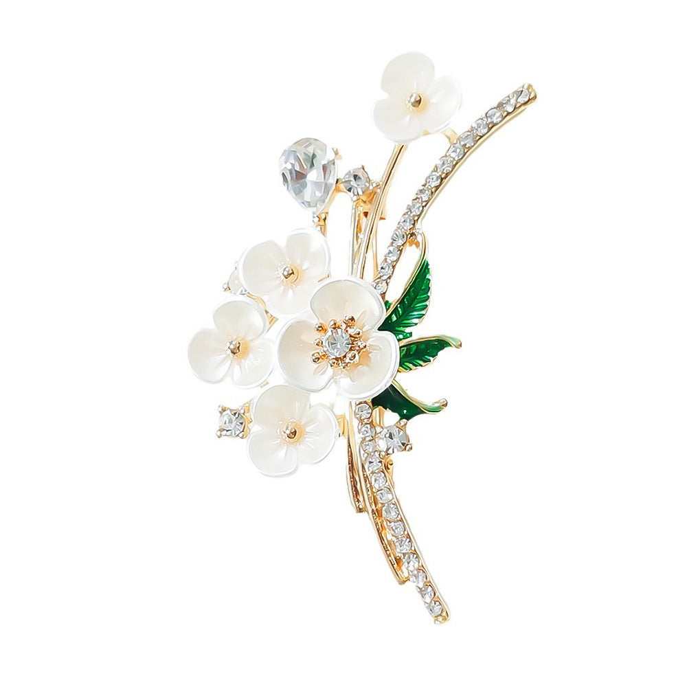 Exquisite Flower Brooch Bowlift