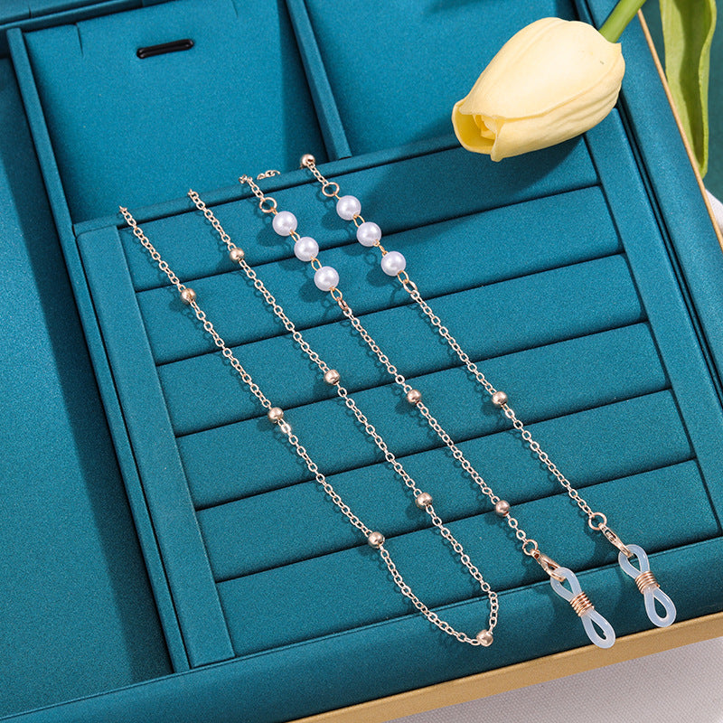 Elegant Pearl Eyewear Holder Chain Bowlift