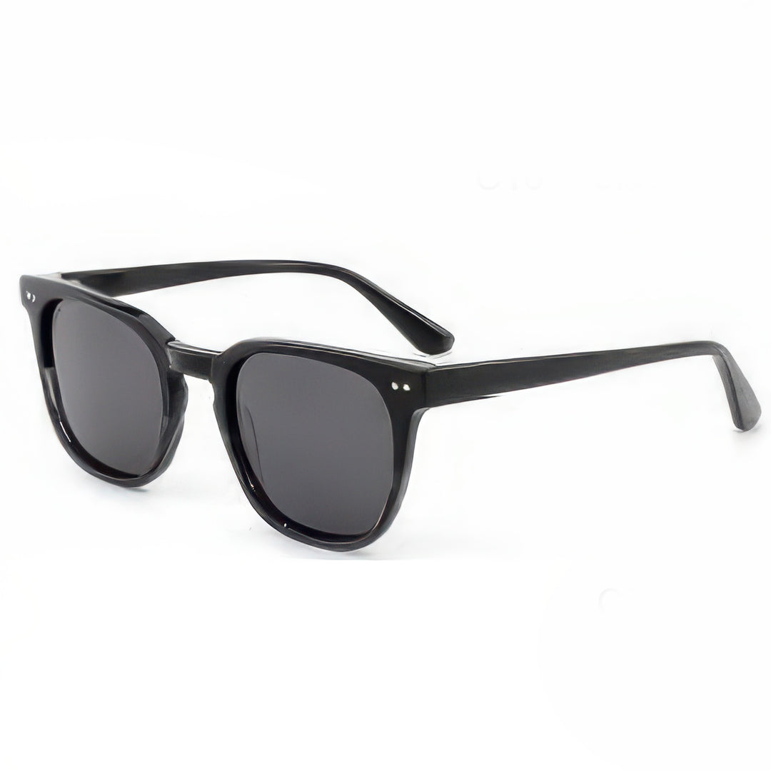 Ladies sunglasses in a modern, elegant design with a high-quality plastic frame Bowlift