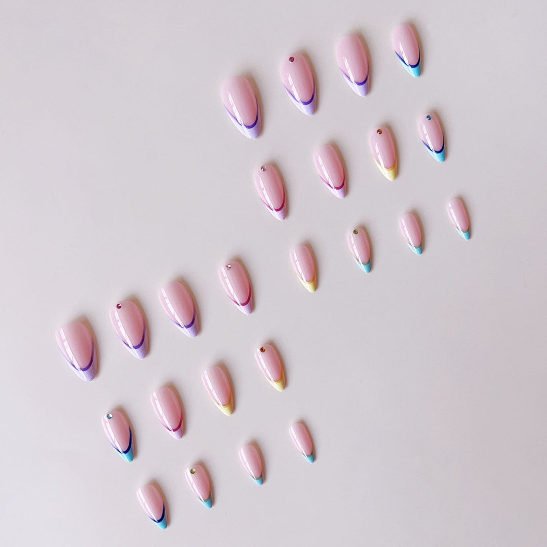 Nail extension set with elegant gradient and 3D accents Bowlift