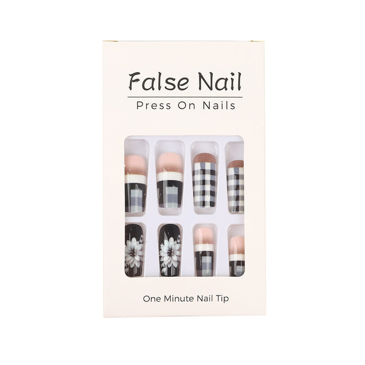 Creative artificial nails with stylish checkered patterns and floral design Bowlift