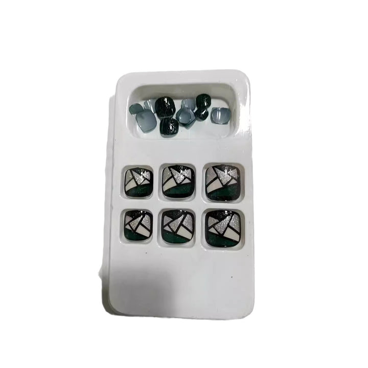 Geometric Design Press-On Nail Set Bowlift