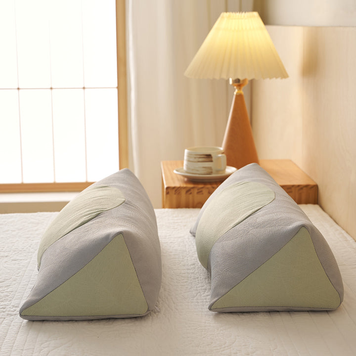 Ergonomic Relax Cushion with Innovative Contour Bowlift
