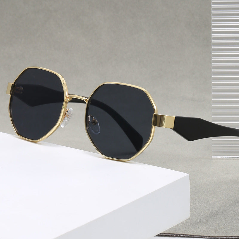 Women's fashionable sunglasses with high-quality rectangular frame and UV protection Bowlift