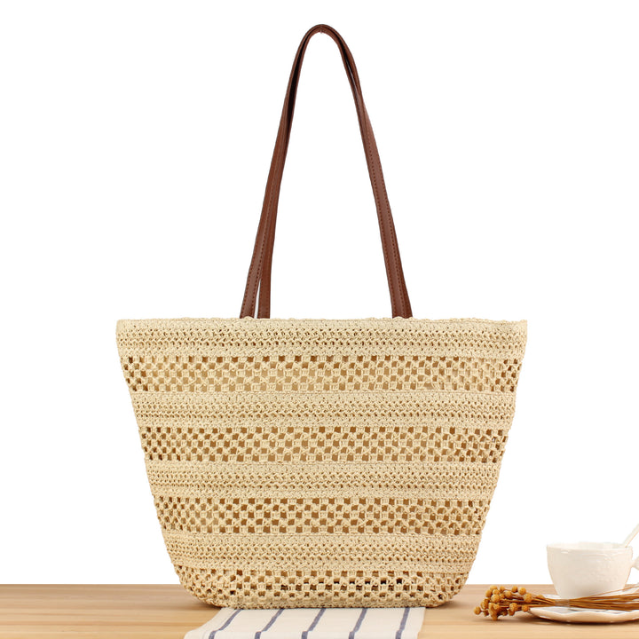 Basket bag with elegant straw construction Bowlift