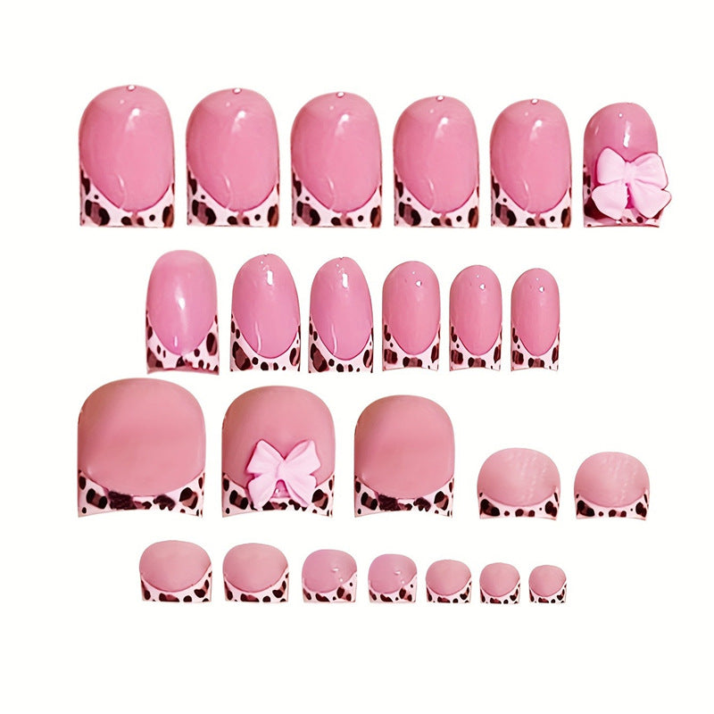 Artistic Press-On Nail Set with Bow Accents Bowlift