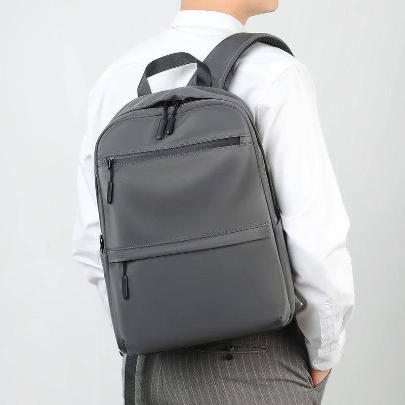 Urban backpack with intelligent compartment system and water-repellent material Bowlift
