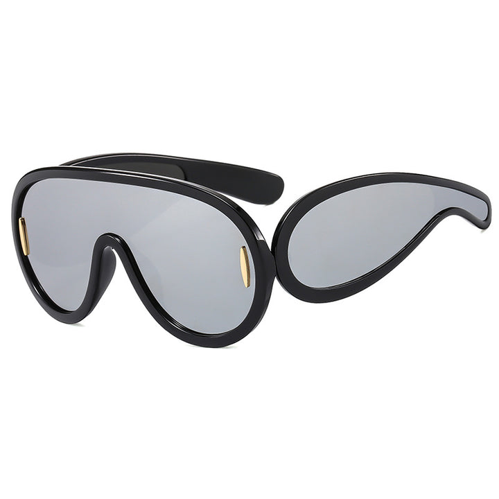 Ladies sporty protective goggles in innovative design Bowlift