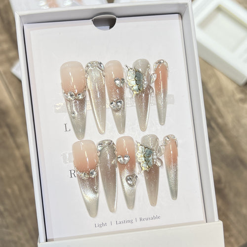 Decorative Stiletto Press-On Nail Art Set with Butterfly Accents Bowlift