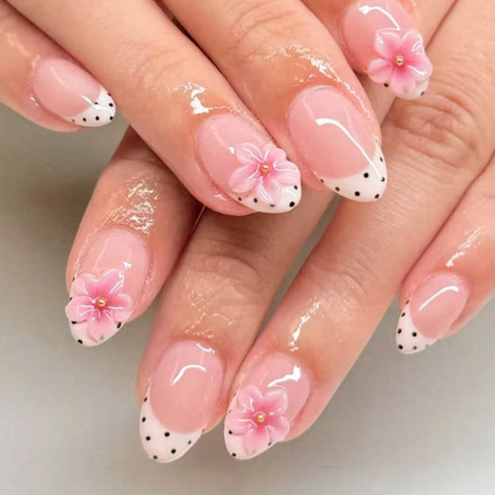 Detailed Floral Design Press-On Nails Bowlift