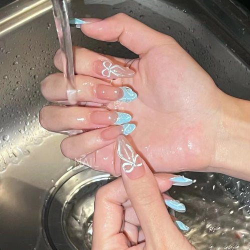 Decorative Press-On Nail Art Set with Charming Ribbon Design Bowlift