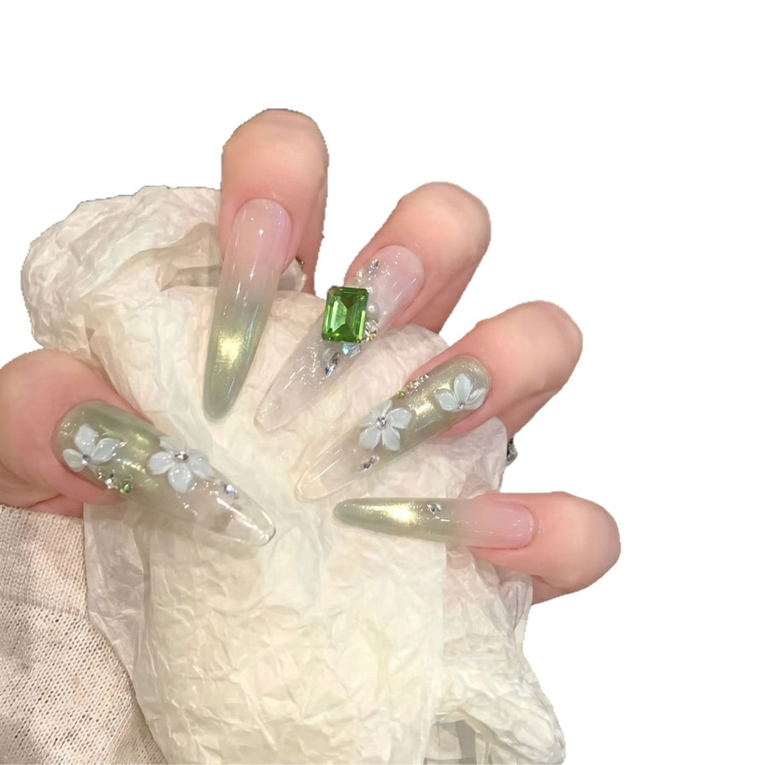 Floral Gemstone Stiletto Nail Set Bowlift