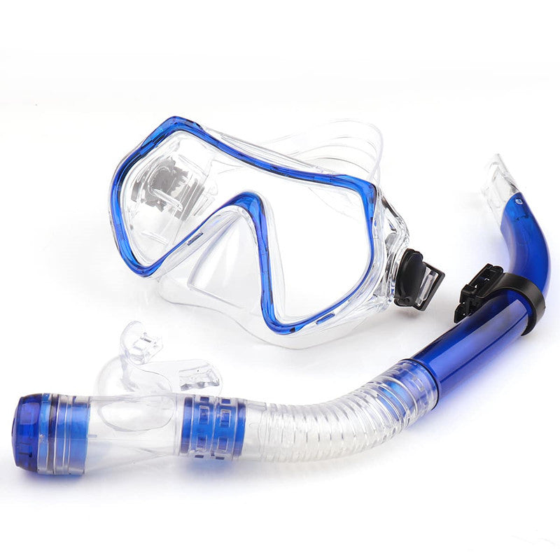 Snorkel mask with anti-fog technology and flexible mouthpiece Bowlift