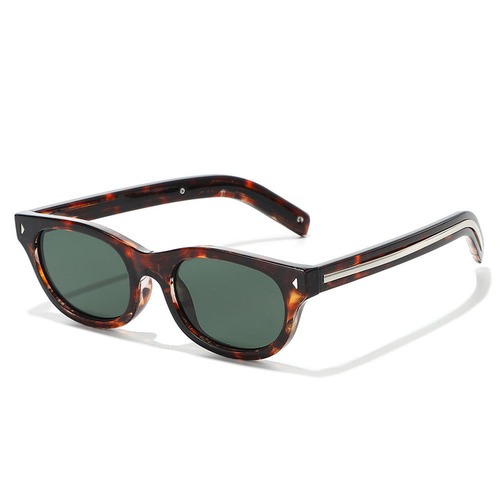Retro-Inspired Tortoiseshell Cat-Eye Sunglasses Bowlift