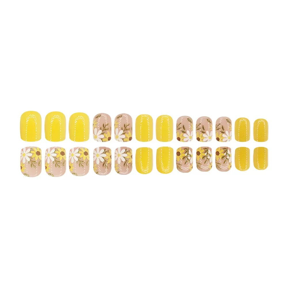 Creative Nail Design Set with Floral Accents Bowlift