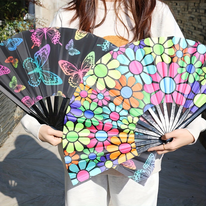 Ladies Fan with Colorful Motif Bowlift