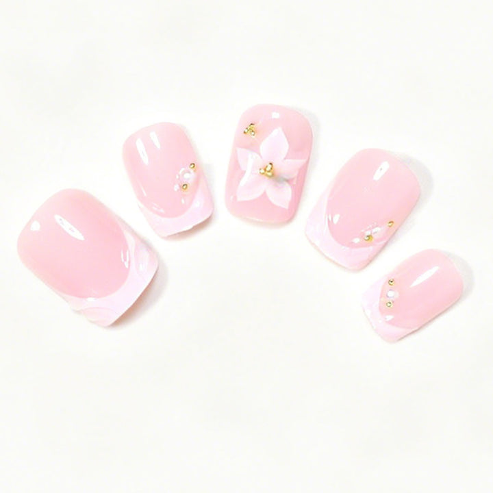 Floral Accented Press-On Nail Art Set Bowlift